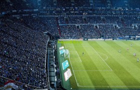 开云下载|忠诚铸就传奇,科利森续约雷霆,十五年坚守终老俄城