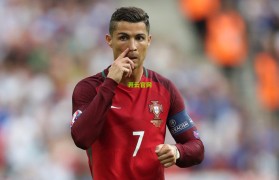 开云体育下载|14秒的永恒,欧冠之夜,每一帧都是传奇