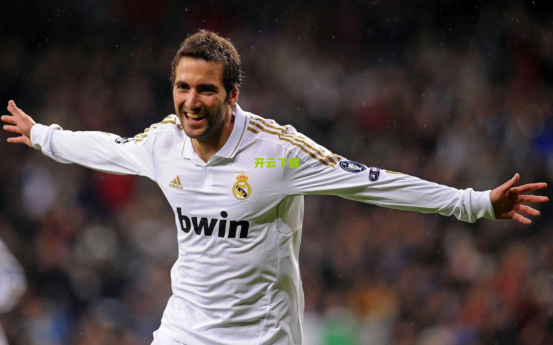 蒋叶非,最难忘首次执裁国际比赛 历经挫折才能收获成长